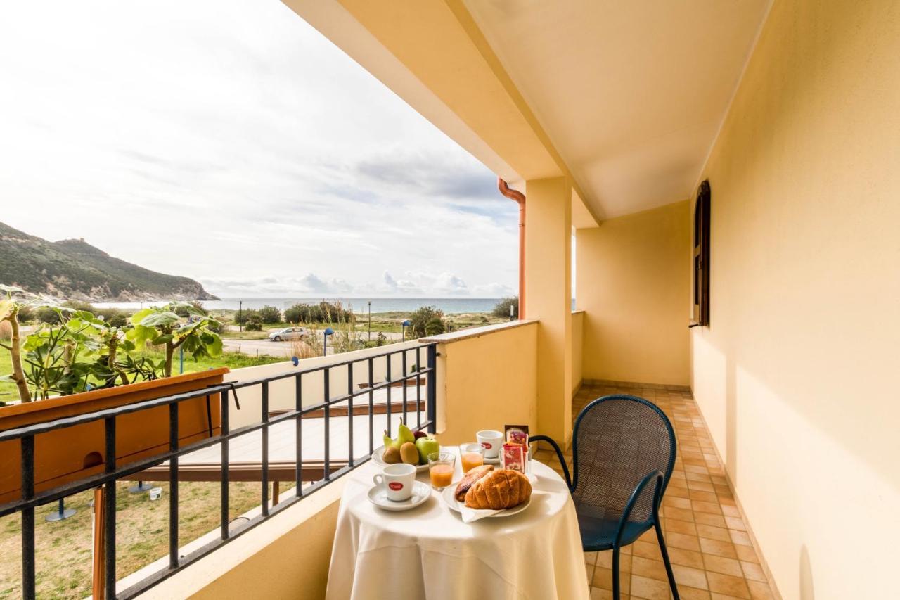 Hotel Villa Del Mare Solanas Extérieur photo