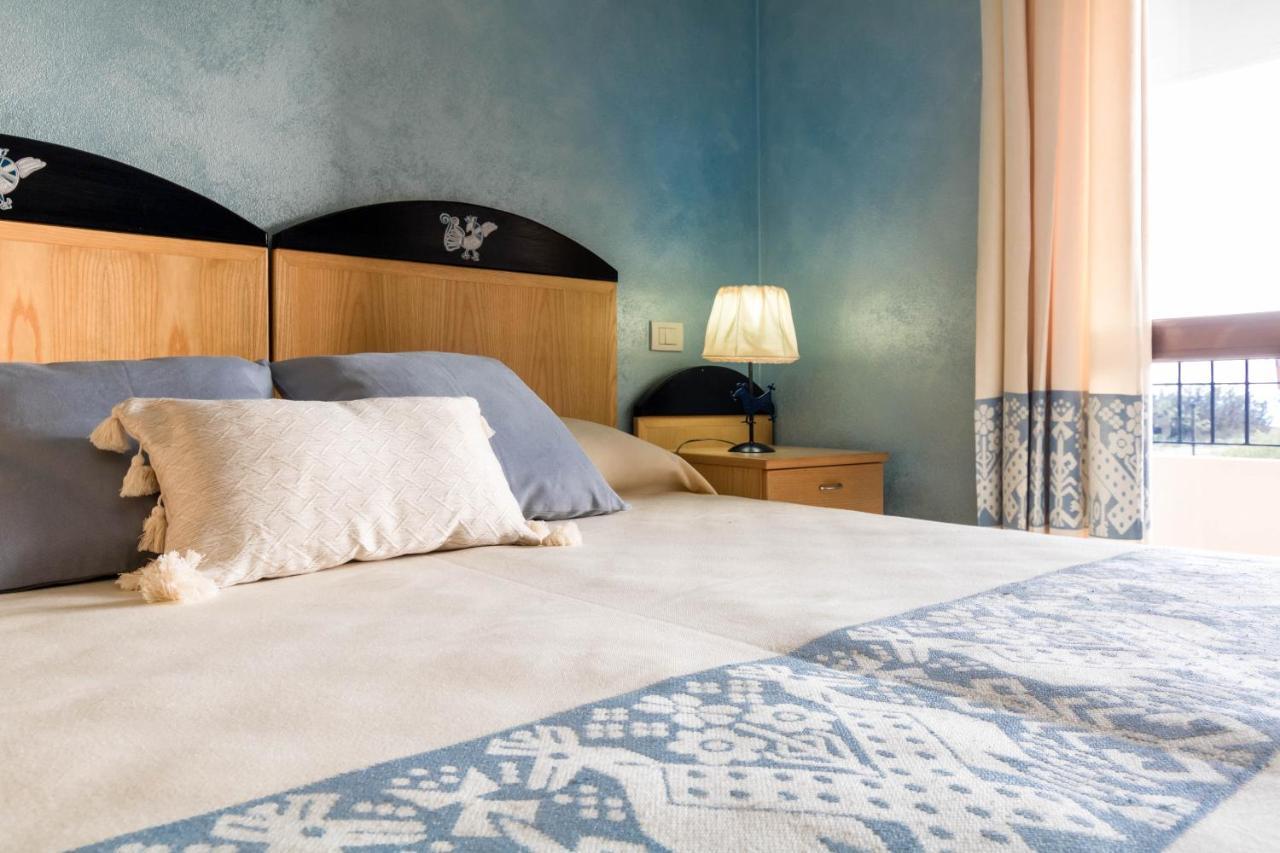 Hotel Villa Del Mare Solanas Extérieur photo