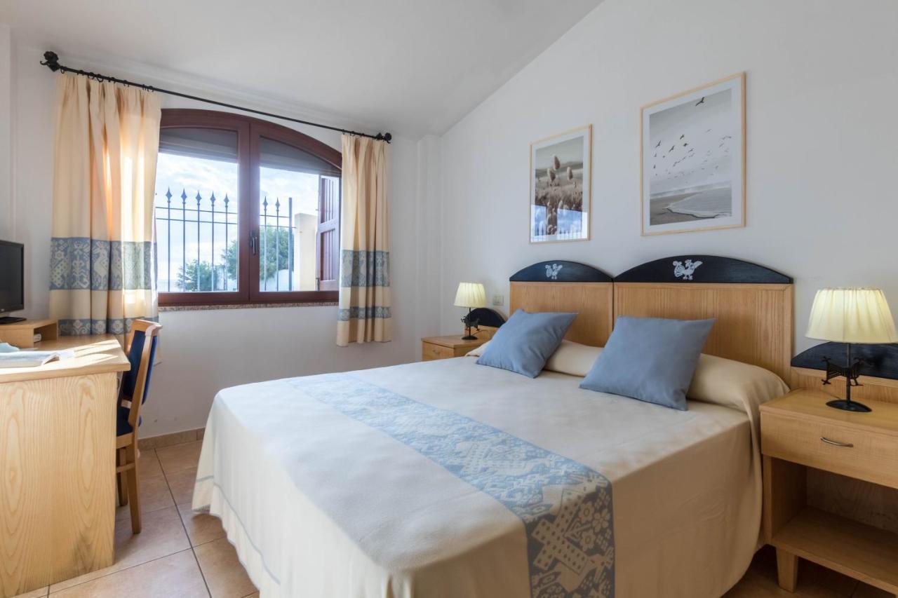 Hotel Villa Del Mare Solanas Extérieur photo