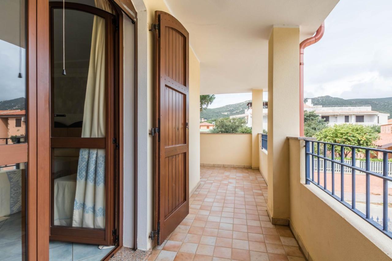 Hotel Villa Del Mare Solanas Extérieur photo