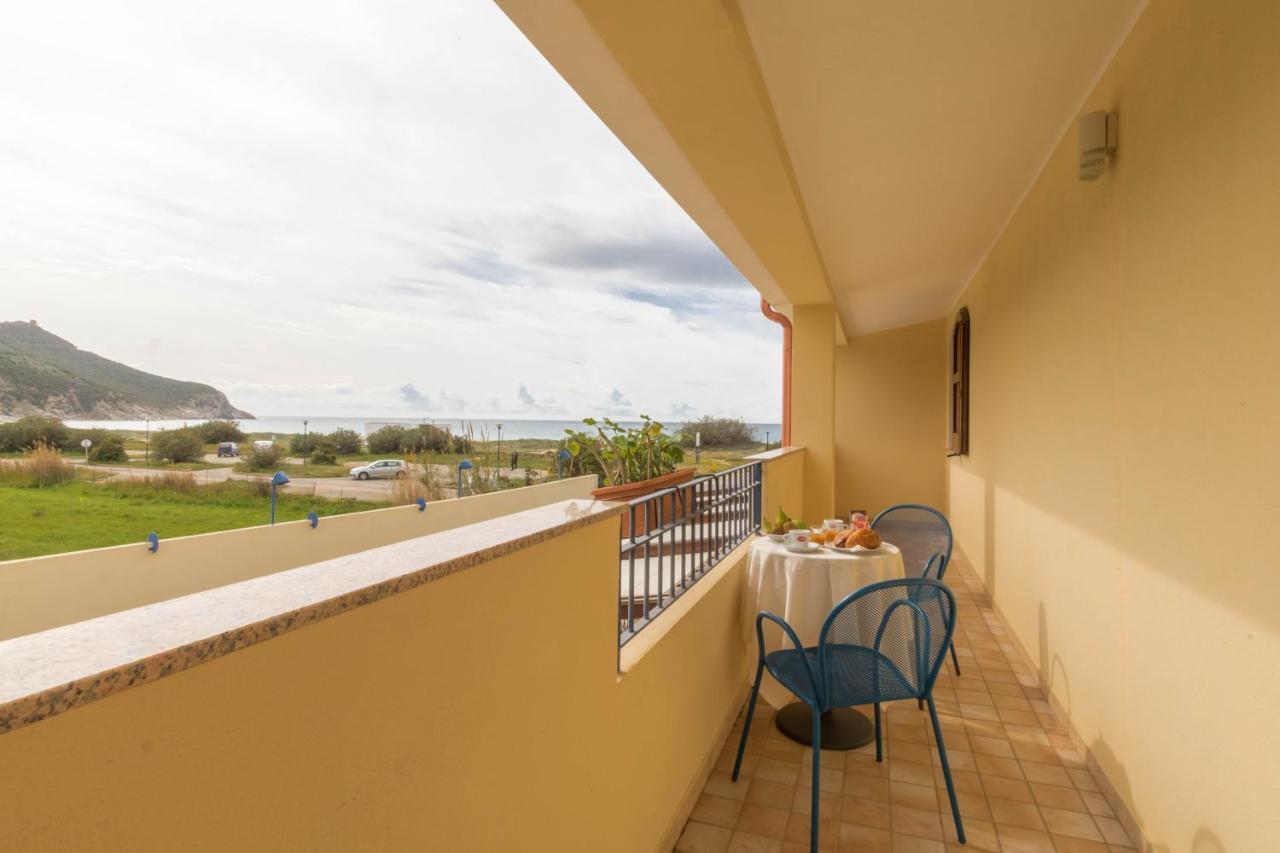 Hotel Villa Del Mare Solanas Extérieur photo