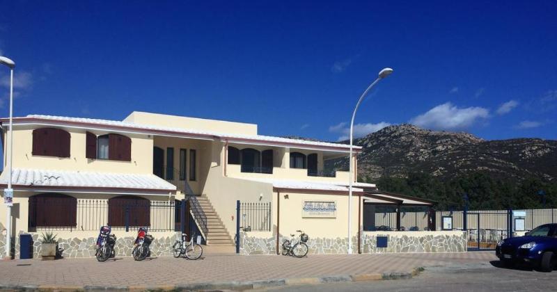 Hotel Villa Del Mare Solanas Extérieur photo